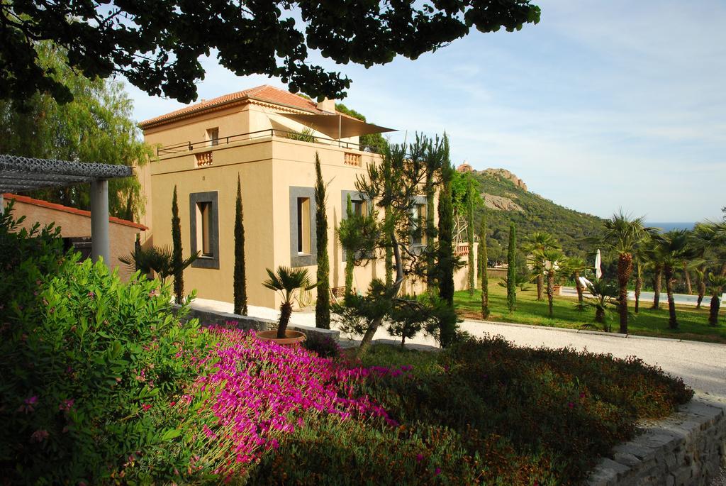 Villa Alfonsa Saint-Raphaël Pokoj fotografie